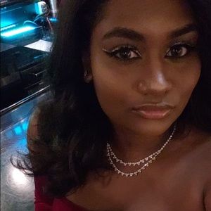 Meet your Posher, Rihanna